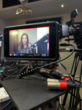 Eclat-video-podcast-studio-this-is-a-studio